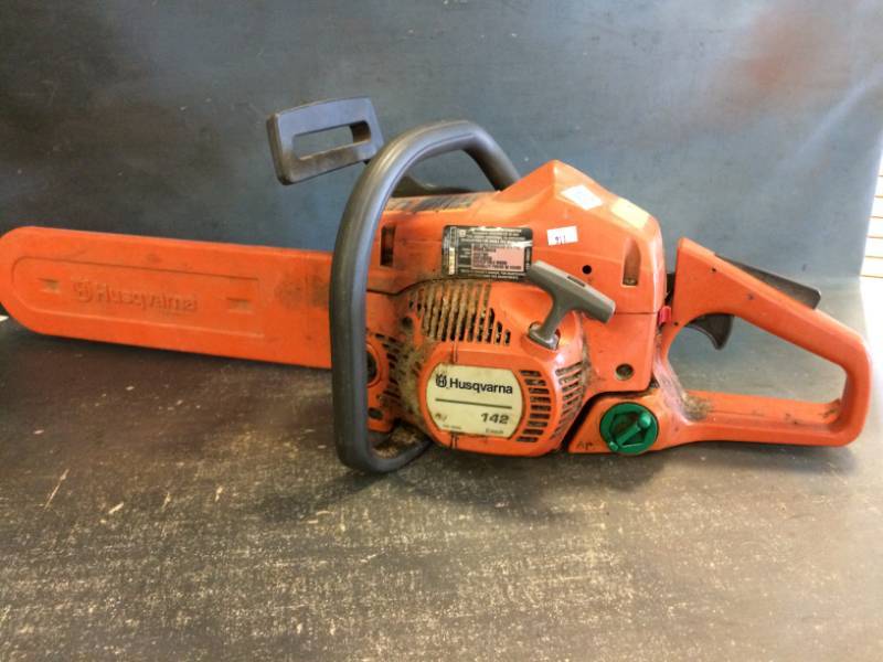 lot 17 image: Husqvarna Chainsaw