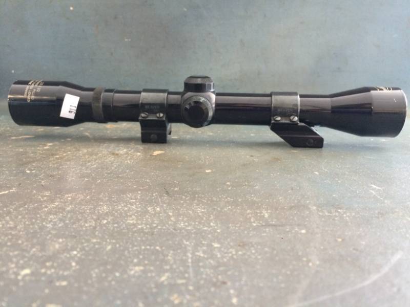 lot 34 image: Rifle Scope