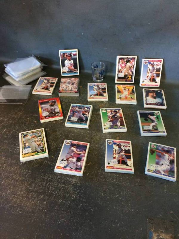 lot 43 image: NY Yankees Shot Glass, Baseball Cards and More