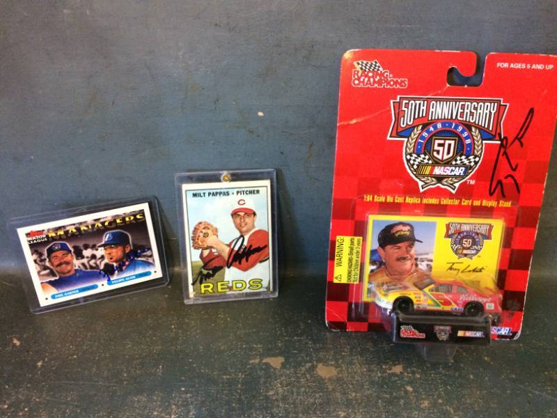 lot 47 image: Sports Collectibles Signed Tony Labonte, Milt Pappas and More