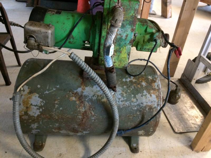 lot 20 image: Sears Water Pump