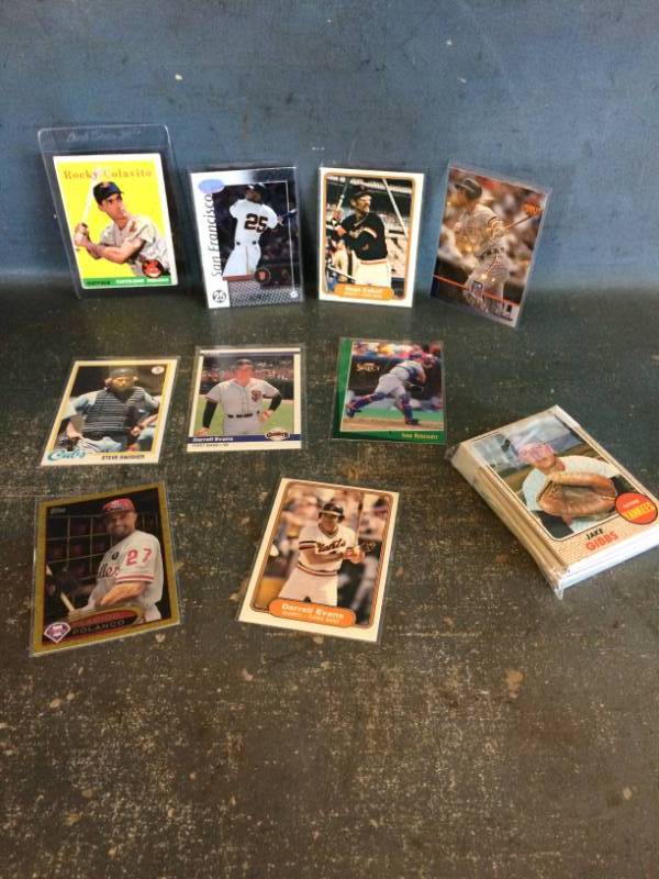 lot 104 image: Baseball Cards with 1958 Rocky Colavito, Barry Bonds and More