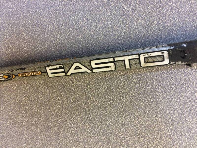 lot 72 image: Hockey Stick