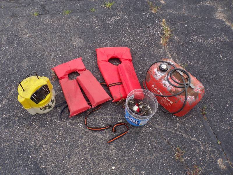 lot 50 image: Fishing and Boat Supplies