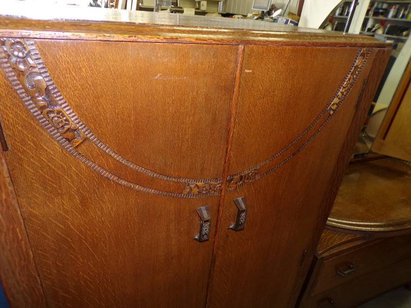 lot 6 image: Vintage Wardrobe with matching Dresser with hinged side mirrors
