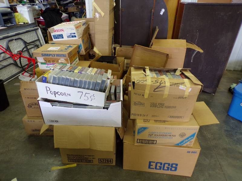 lot 7 image: Huge VHS MOVIE RENTAL STORE INVENTORY