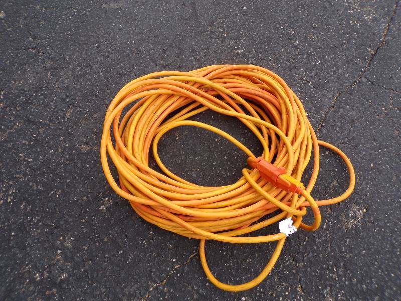 lot 72 image: Extension Cord