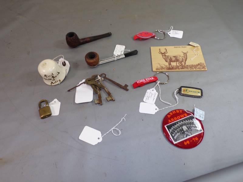 lot 110 image: Vintage Advertising Pieces, Pipes, Skeleton Keys, Key Chains, Bell Ashby MN.