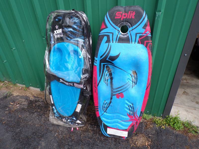 lot 154 image: Pair of Knee Boards