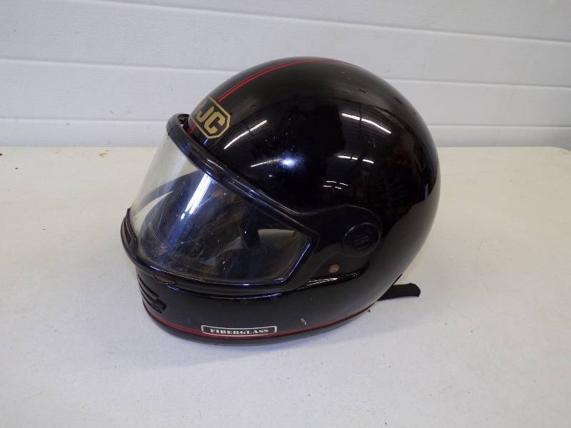 lot 183 image: XL Helmet