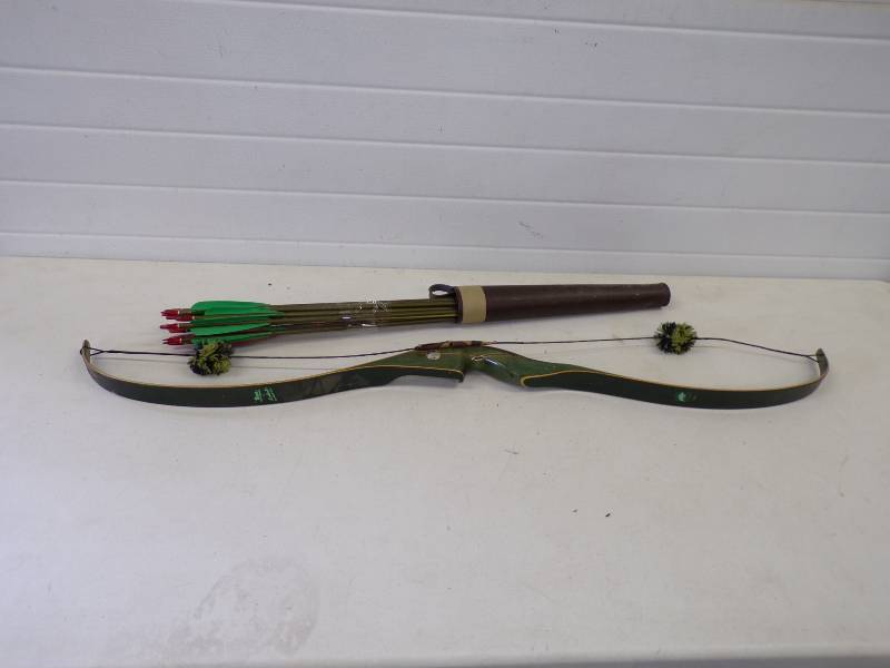 lot 197 image: Bow with Arrows