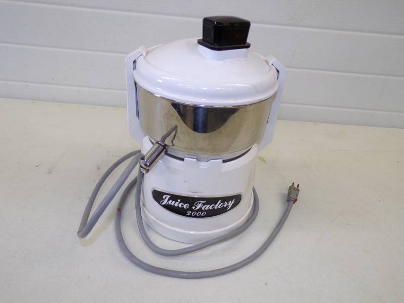 lot 234 image: Juice Factory 2000