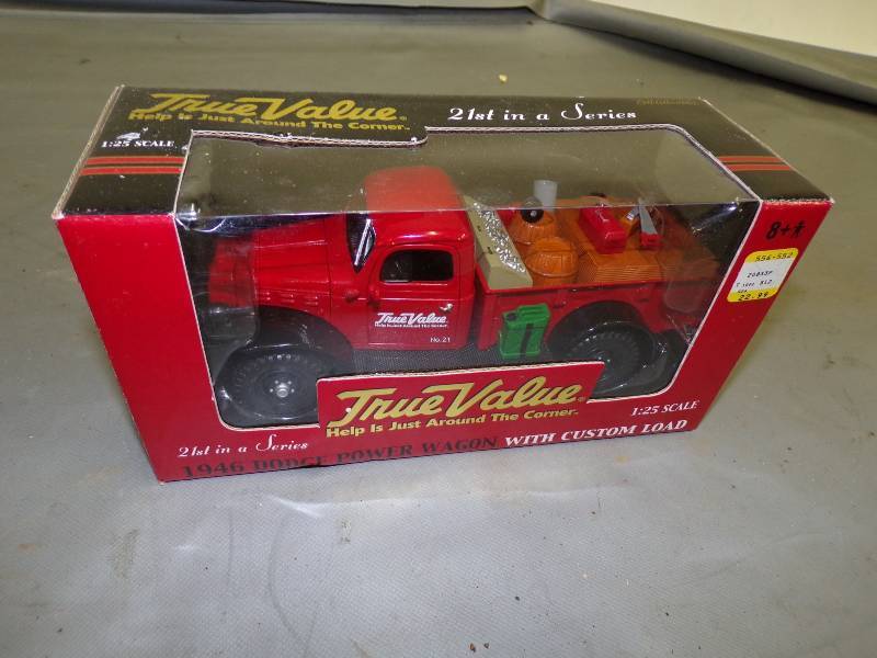 lot 236 image: True Value Collectable Truck
