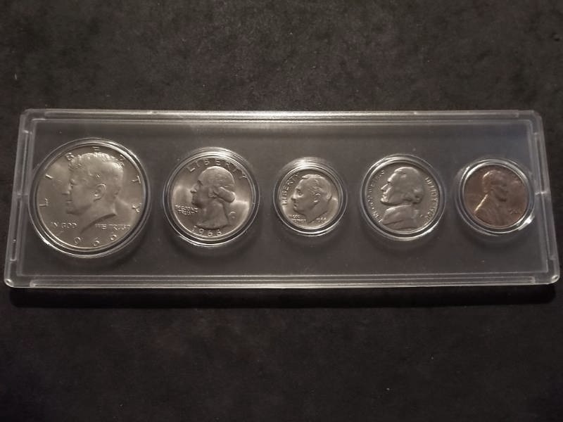 1966 US  Uncirculated Mint Set
