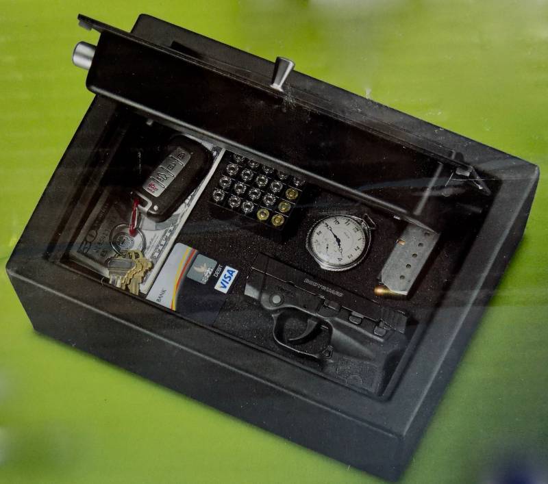 (Unopened Box) Stack-On Gun & Valuable Drawer Safe with Electronic LockPDS-1500