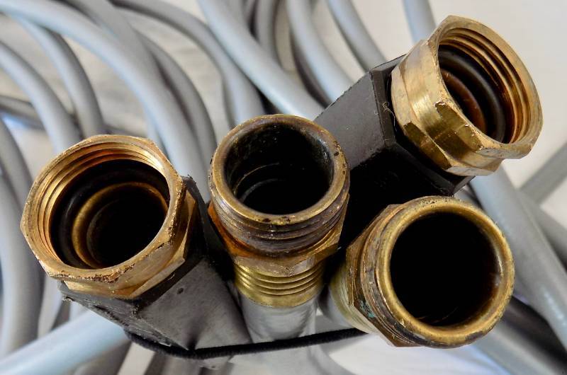 (lightly used, excellent condition) (2) 58 inch x 75 feet, Gray - Gilmour Flexogen Super Duty Garden Hose