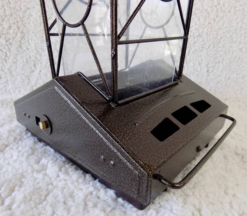 (used, excellent condition) 9w x 12h, Anti-Squarril Bird Feeder