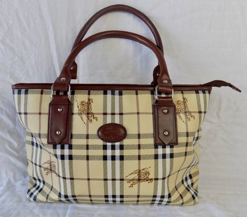 (no reserve  excellent condition) Authentic Burberry, Blue Label, Nova Check Plaid Pattern Handbag