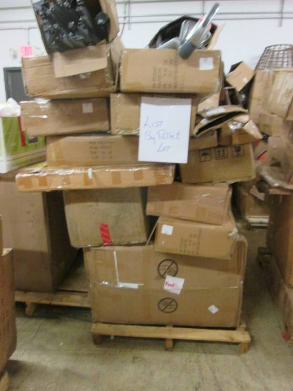 lot 17 image: Pallet of Furniture Damaged or Mis...