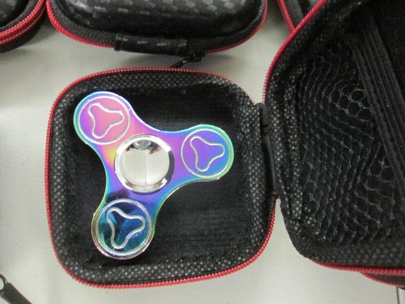 lot 43 image: Lot of 12 Fidget Spinners...