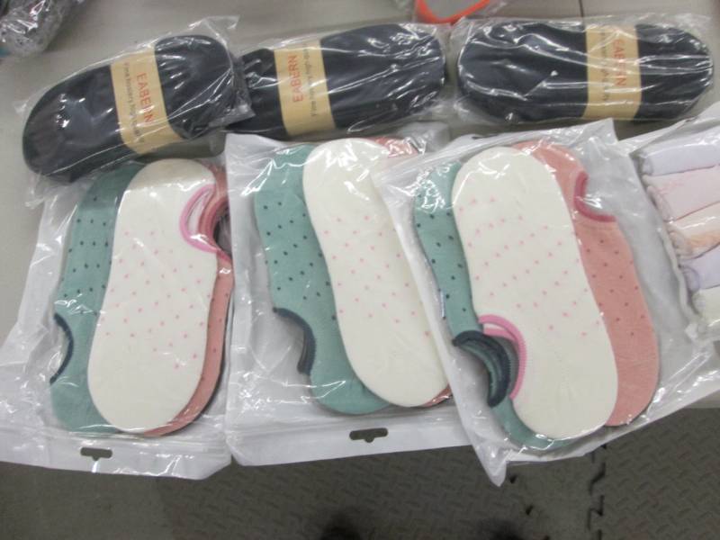 lot 56 image: Assorted Mult-Packs Womens No-Show ...