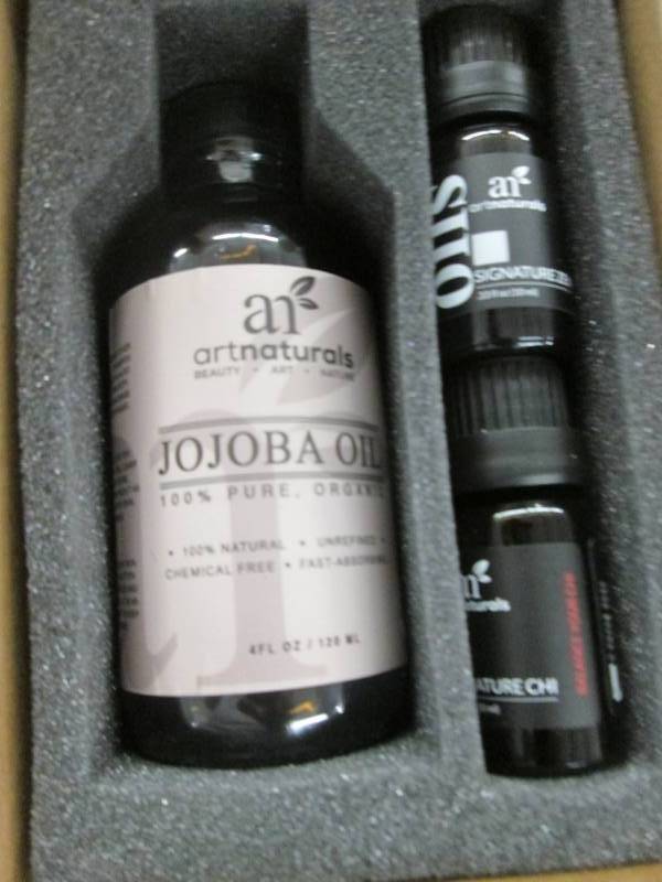 lot 62 image: 2 Jojoba Oils Sets...