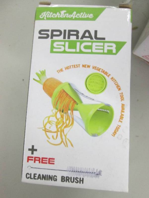 lot 101 image: 6 KitchenActive Spiral Slicers...