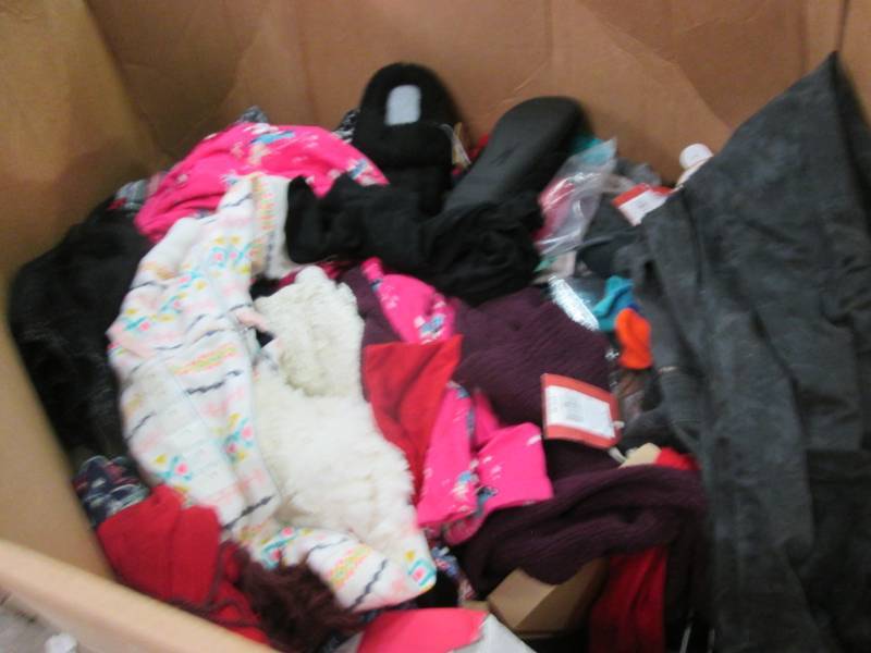 lot 103 image: Huge Box of New Assorted Sized Clot...