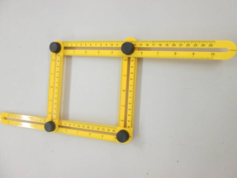 lot 105 image: Lot of 4 Measuring Tools...