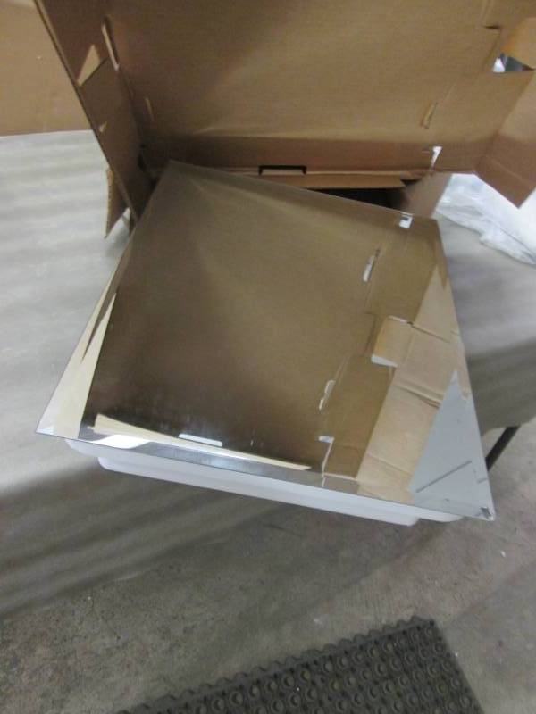 lot 214 image: 16 in. W x 20 in. H X 4 in. D Reces...