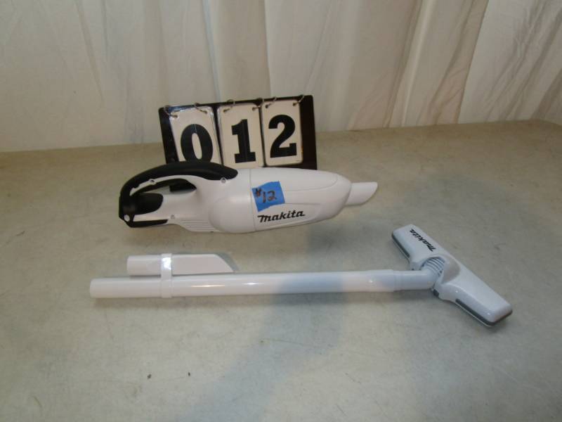 lot 12 image: Makita Compact Vacuum