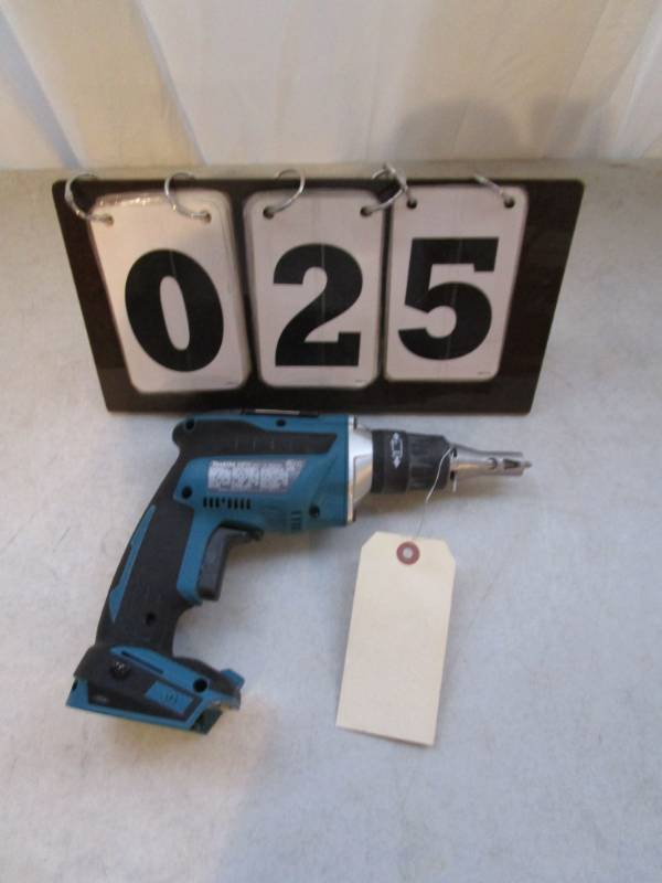 lot 25 image: Makita Cordless Drywall Screwdriver