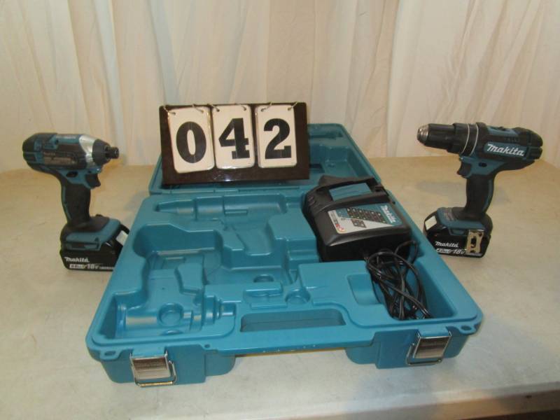 lot 42 image: Makita 18V 2 Pc DriverDrill Combo Kit