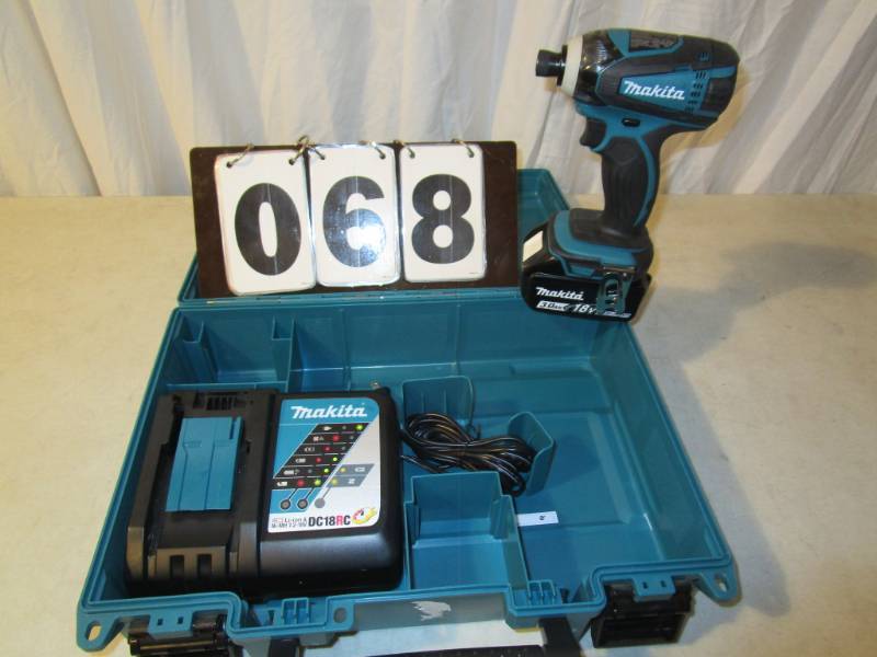 lot 68 image: Makita 18V Driver