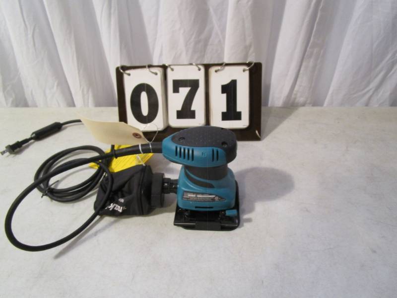 lot 71 image: Makita 14 Sheet Finishing Sander