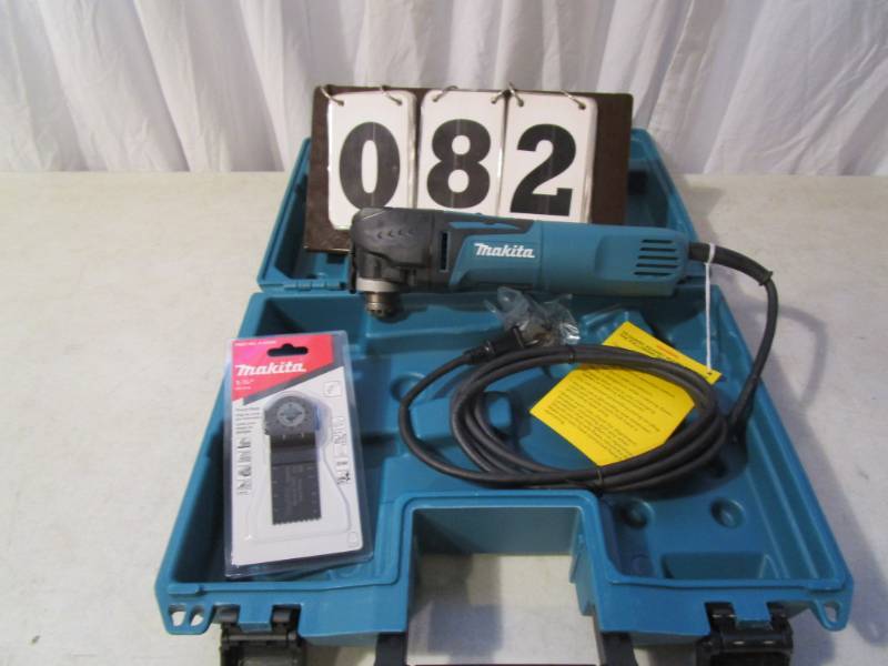 lot 82 image: Makita AC Multi-Tool