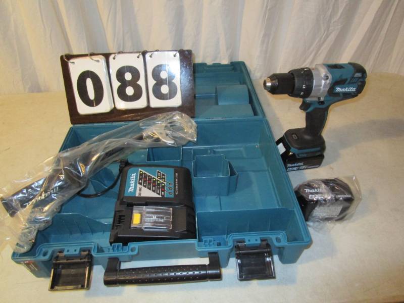 lot 88 image: Makita 12 Hammer Drill