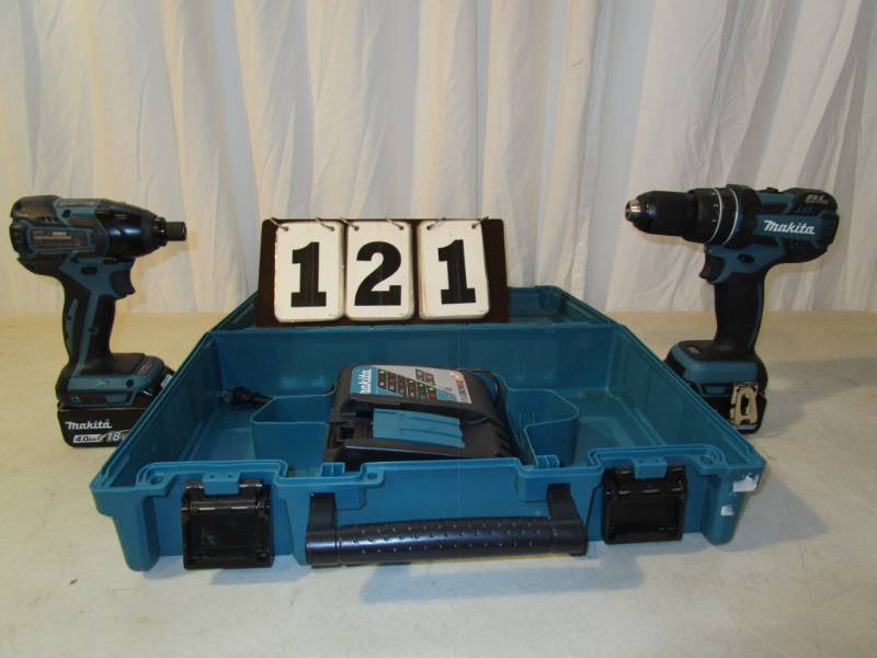 lot 121 image: Makita 18V 2 Pc DriverDrill Combo Kit