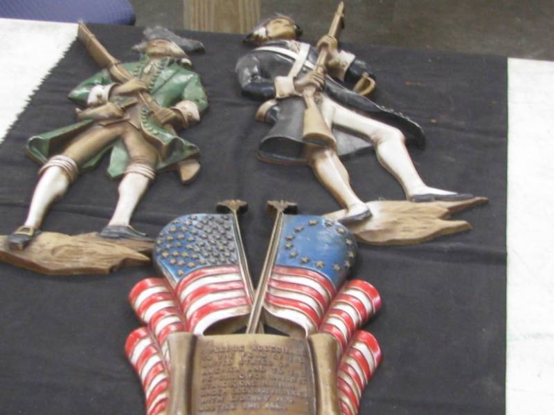 lot 26 image: Sexton Cast Metal Wall Hangings