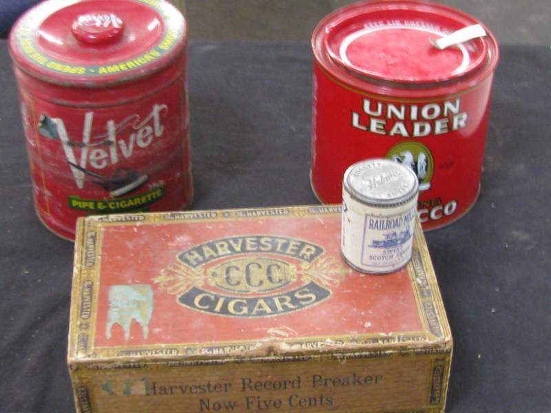 lot 46 image: Tobacco Advertising Containers