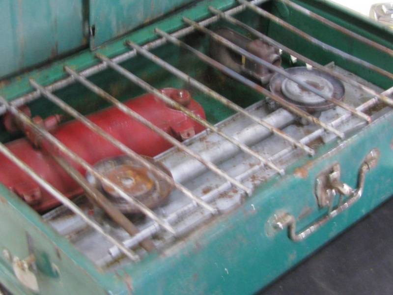lot 78 image: Coleman Camp Stove