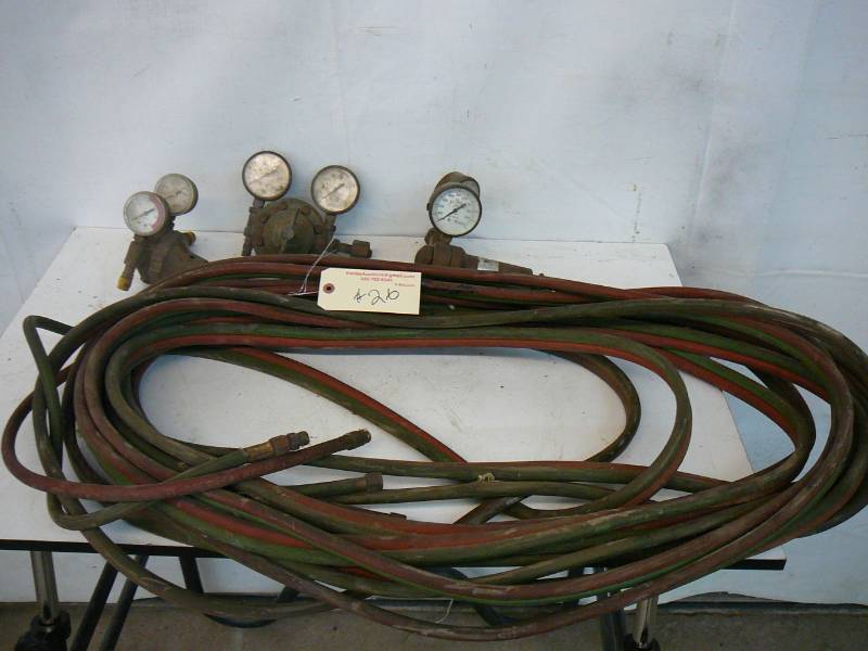 Regulators & Hose