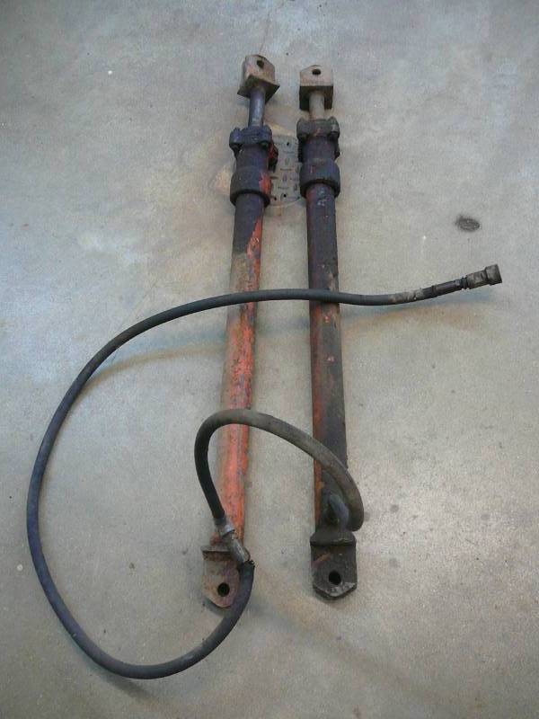 ALLIS-CHALMERS Rams