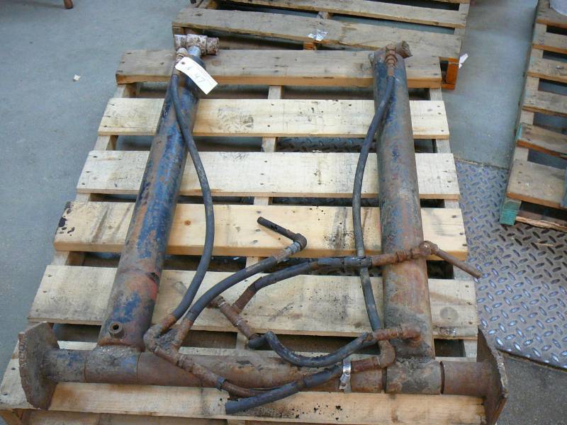 Hydraulic RamsHoist