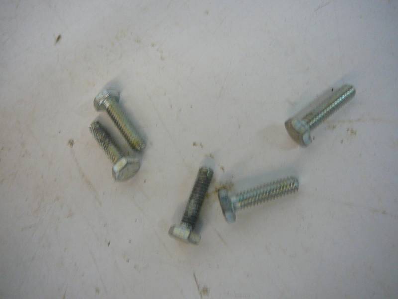 Box Of Hex Head Bolts gr 5