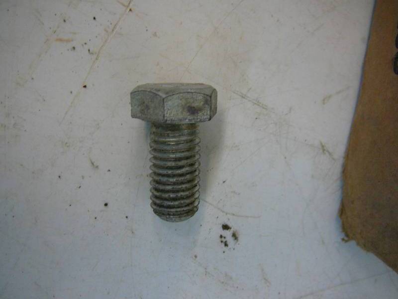 Box Of Hex Head Bolts gr 5