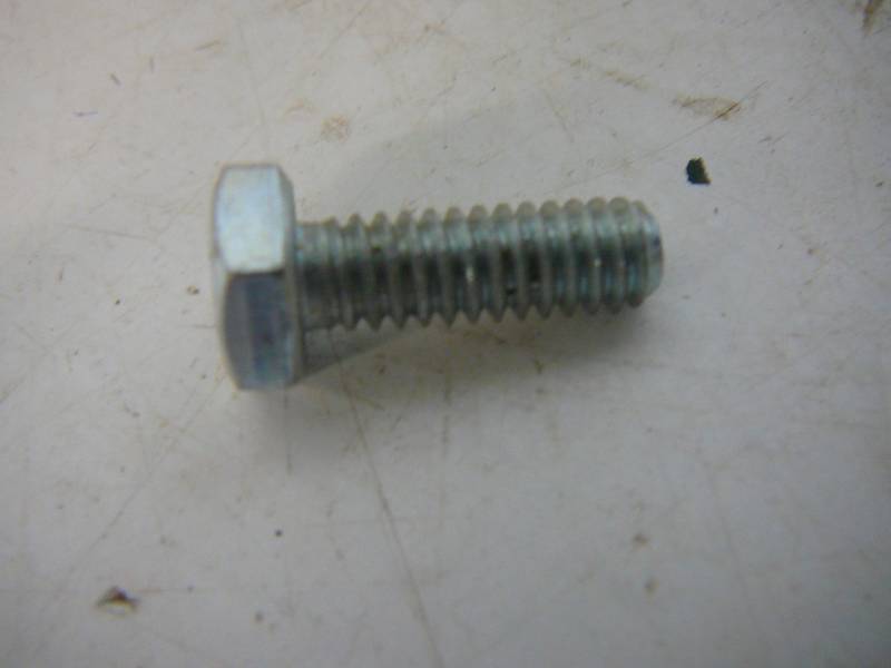 Box Of Hex Head Bolts gr 5