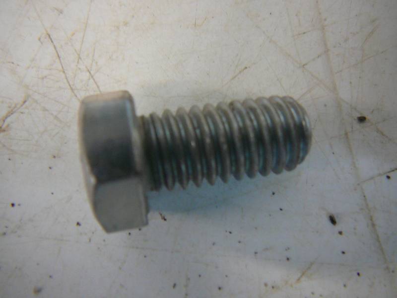 Box Of Hex Head Bolts gr 5