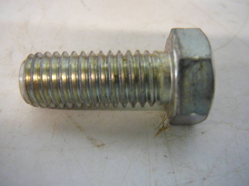 Box Of Hex Head Bolts gr 5