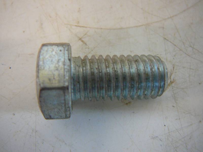 Box Of Hex Head Bolts gr 5